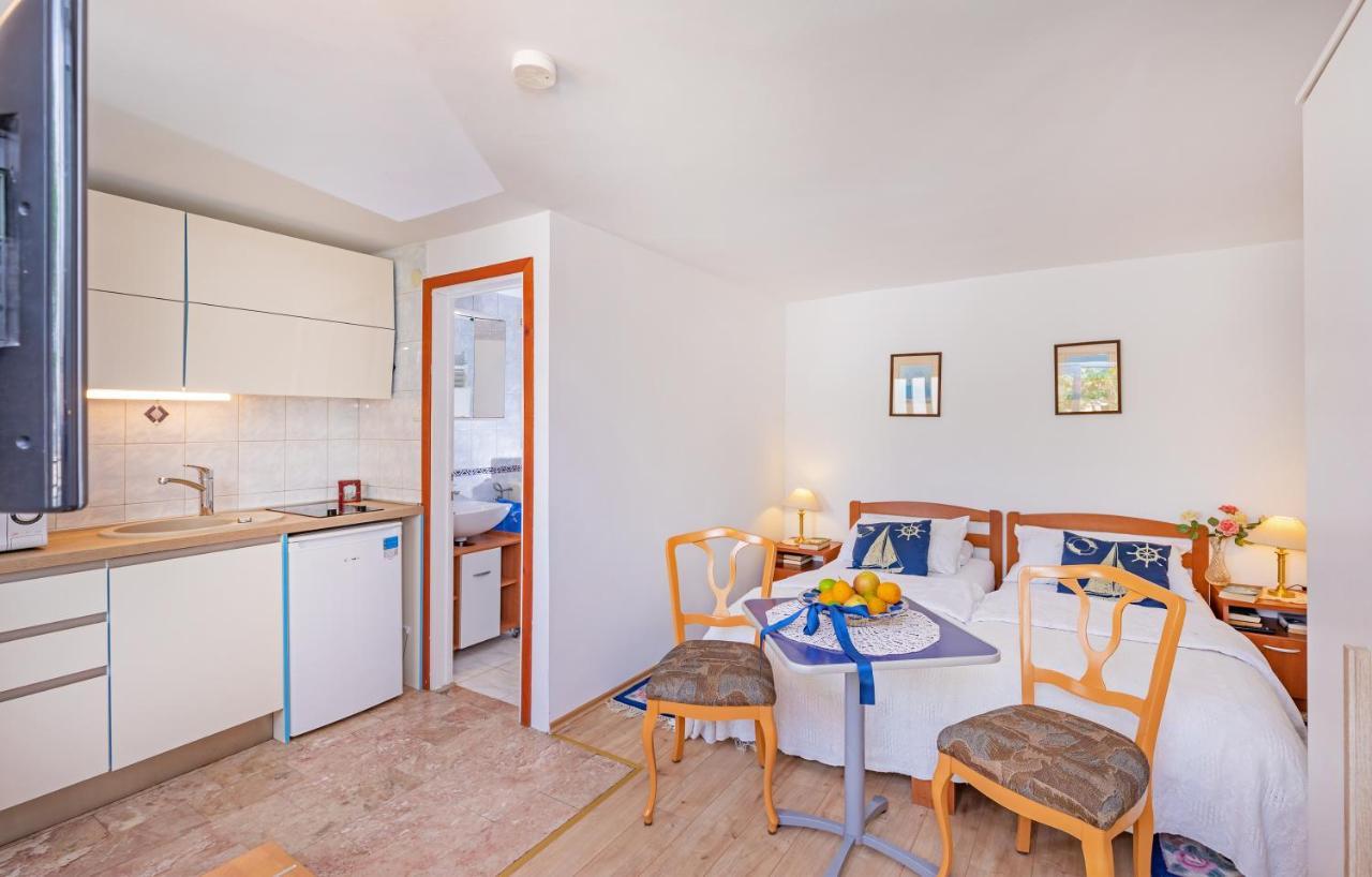 Villa Jolanda Apartments Dubrovnik Exterior photo